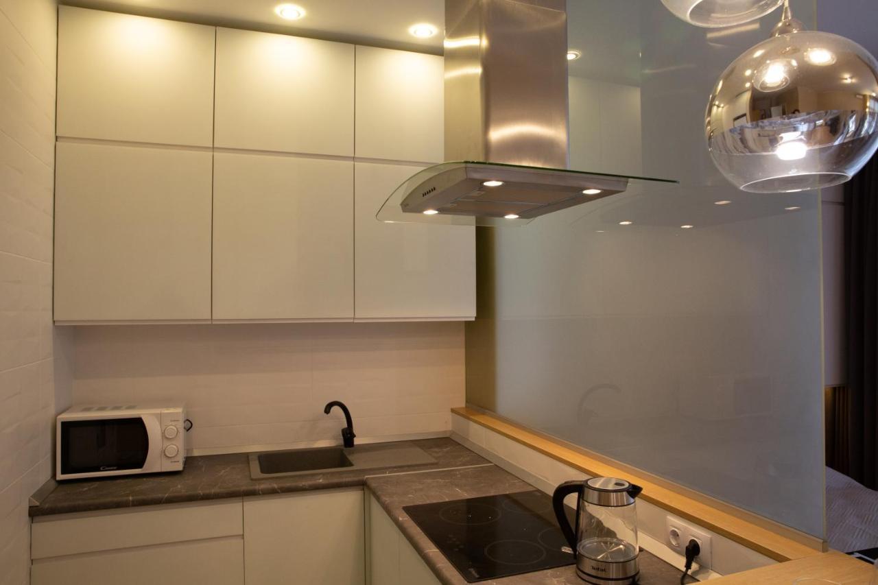 Comfortable Apartments French Quarter Акумулятори Світло Інтернет Завжди Киев Екстериор снимка